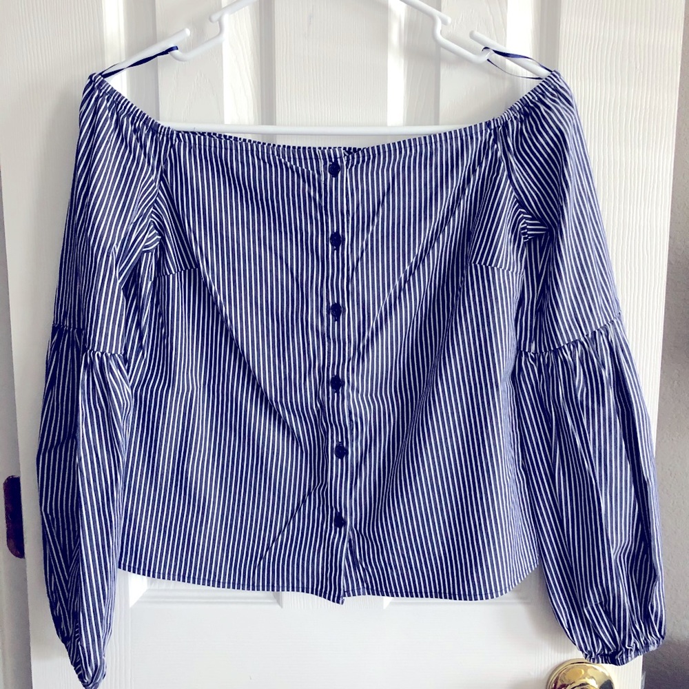 Express blue and white stripped puff sleeve top